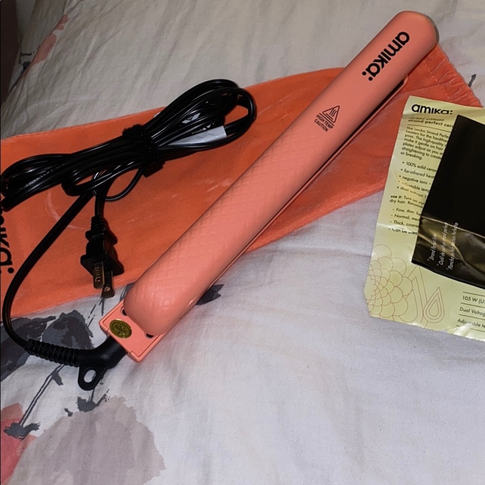 Amika Strand Perfect Styler